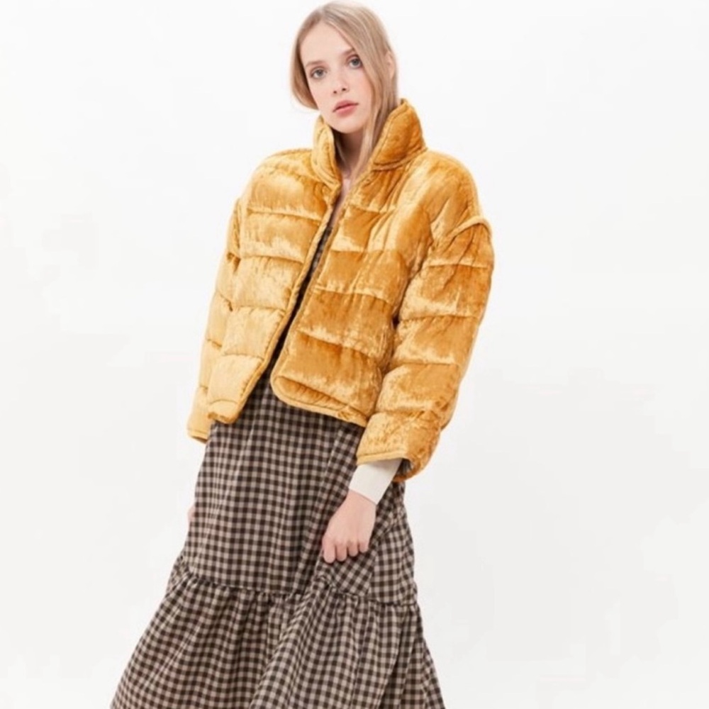 Kimchi Blue Rory Reversible Velvet Puffer Jacket Women’s Gold & Silver